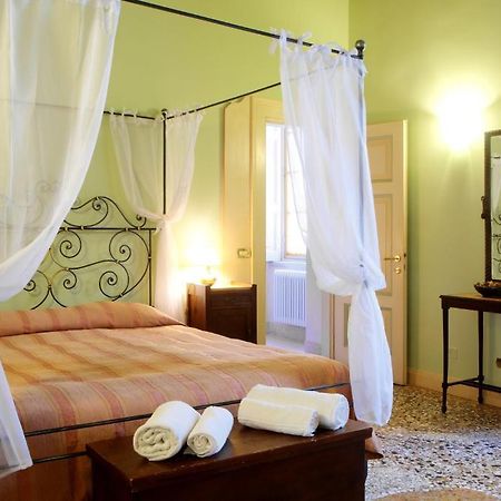 Guesthouse Alba Citta Alta Bergamo Zimmer foto
