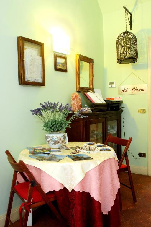 Guesthouse Alba Citta Alta Bergamo Zimmer foto